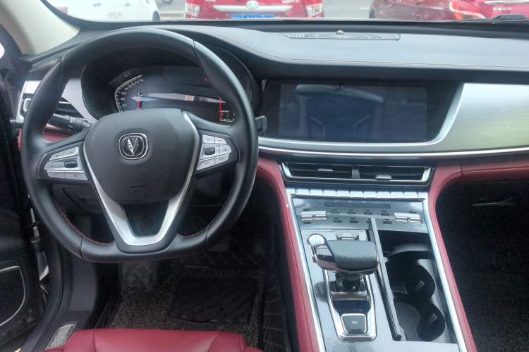 Used CHANGAN CS85 COUPE 2021 1.5T DCT Luxury Edition Interior 4