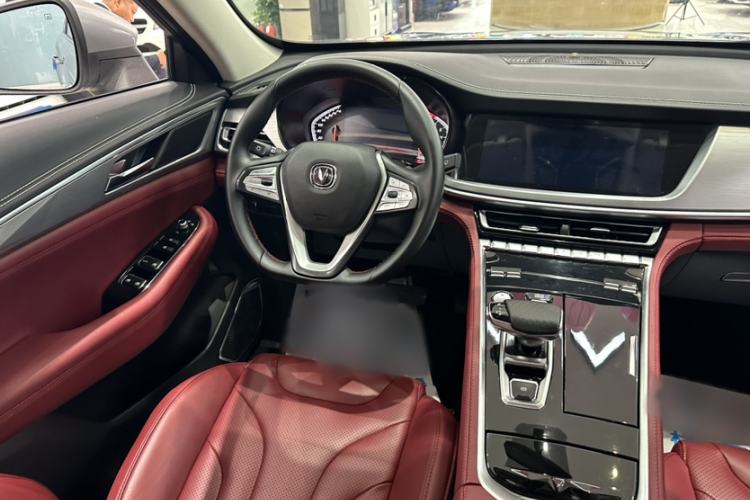 Used CHANGAN CS85 COUPE 2021 1.5T DCT Luxury Edition Interior 7