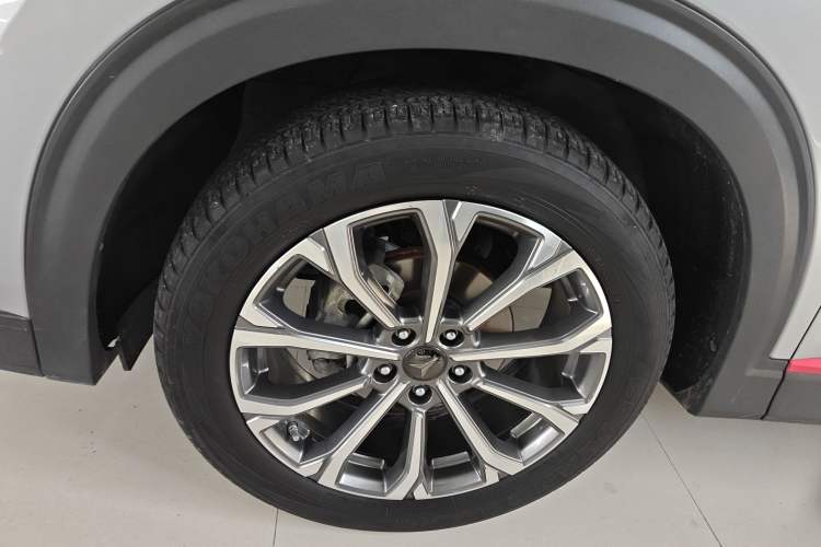 Used CHANGAN CS85 COUPE 2021 1.5T DCT Luxury Edition Left Front Wheel Hub