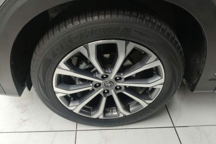 Used CHANGAN CS85 COUPE 2021 1.5T DCT Prestige Model Left Front Wheel Hub