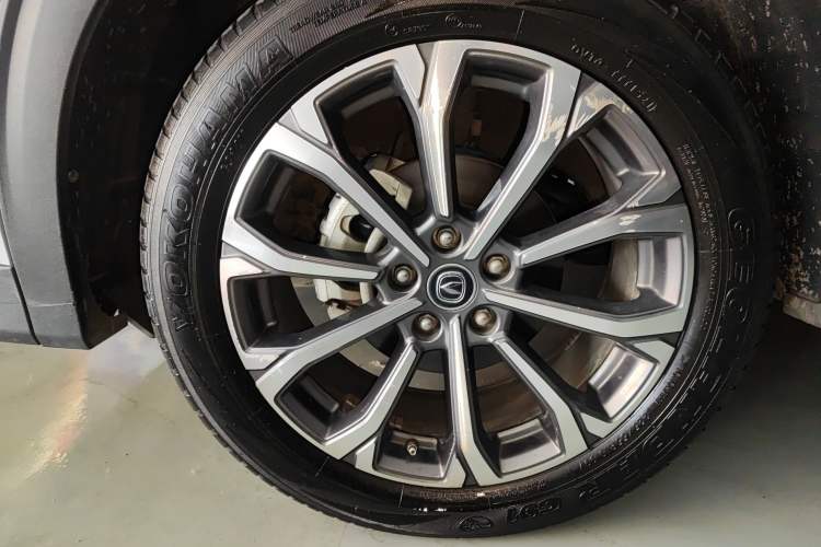 Used CHANGAN CS85 COUPE 2021 1.5T DCT Luxury Edition Left Front Wheel Hub