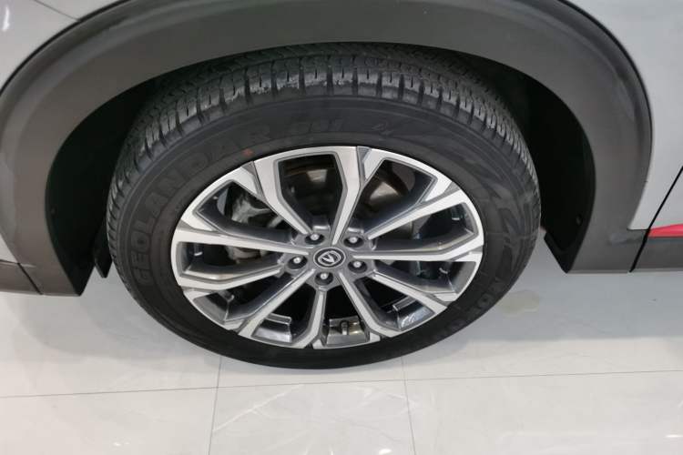 Used CHANGAN CS85 COUPE 2021 2.0T Automatic Luxury Version Left Front Wheel Hub