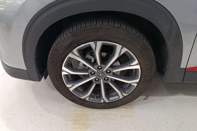 Used CHANGAN CS85 COUPE 2021 1.5T DCT Luxury Edition Left Front Wheel Hub