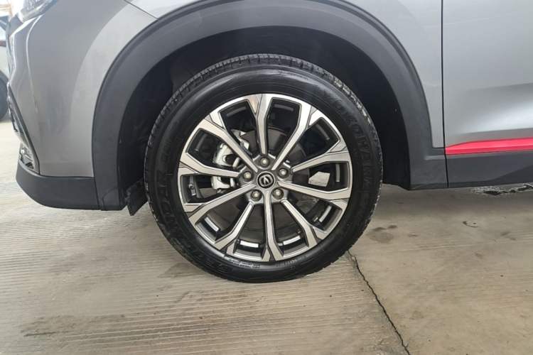 Used CHANGAN CS85 COUPE 2021 1.5T DCT Luxury Edition Left Front Wheel Hub
