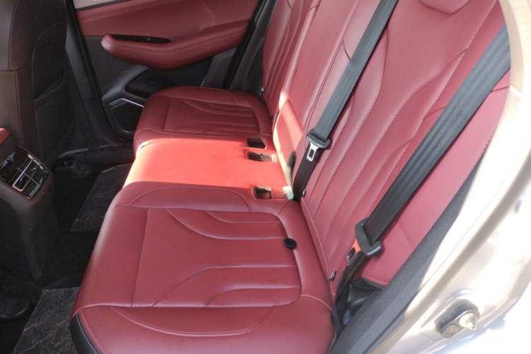 Used CHANGAN CS85 COUPE 2021 1.5T DCT Luxury Edition Left Rear Seat
