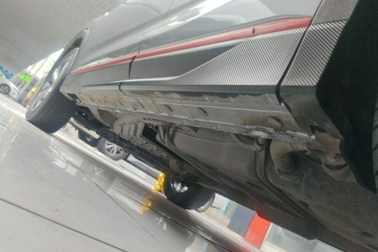 Used CHANGAN CS85 COUPE 2021 1.5T DCT Prestige Model Left Side Sill