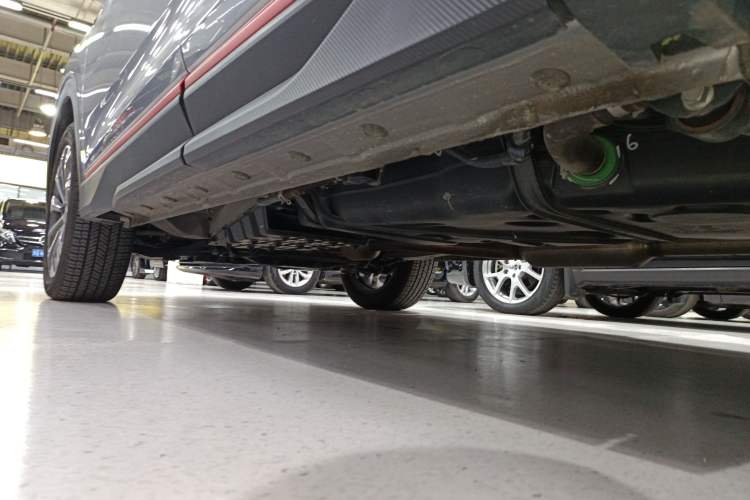 Used CHANGAN CS85 COUPE 2021 1.5T DCT Luxury Edition Left Side Sill