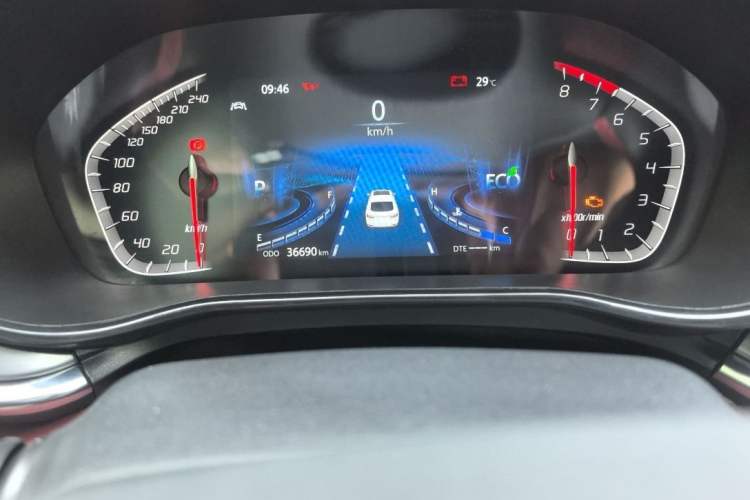 Used CHANGAN CS85 COUPE 2021 1.5T DCT Luxury Edition Odometer Close Up