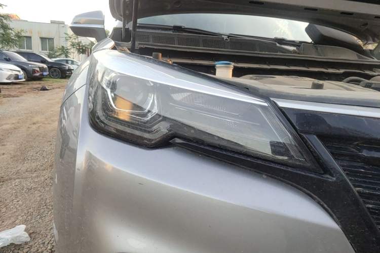 Used CHANGAN CS85 COUPE 2021 1.5T DCT Elite Edition Right Front Headlight