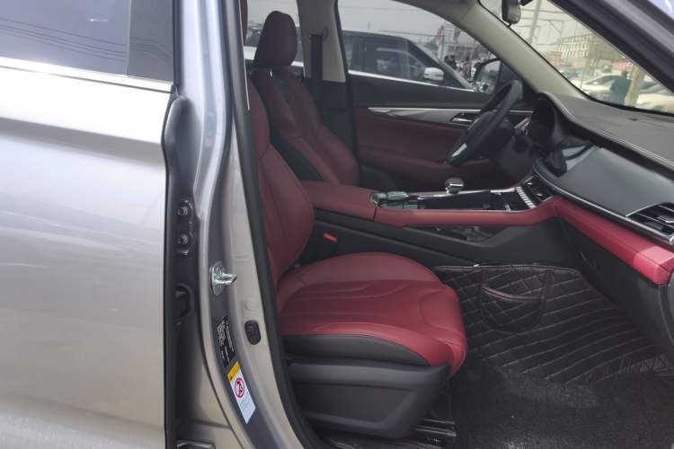 Used CHANGAN CS85 COUPE 2021 1.5T DCT Luxury Edition Right Front Seat