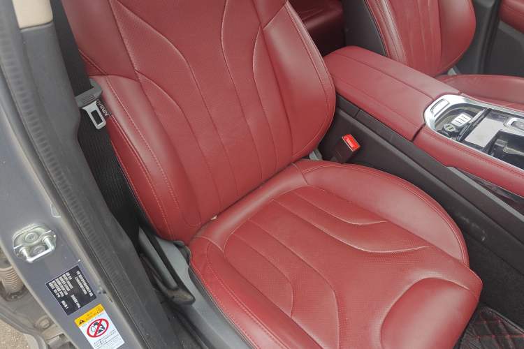 Used CHANGAN CS85 COUPE 2021 1.5T DCT Luxury Edition Right Front Seat