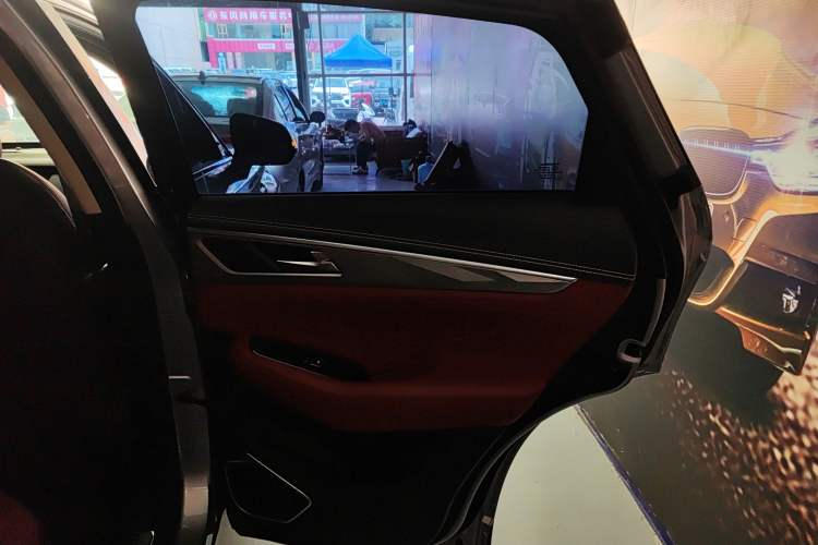 Used CHANGAN CS85 COUPE 2021 1.5T DCT Luxury Edition Right Rear Door Interior
