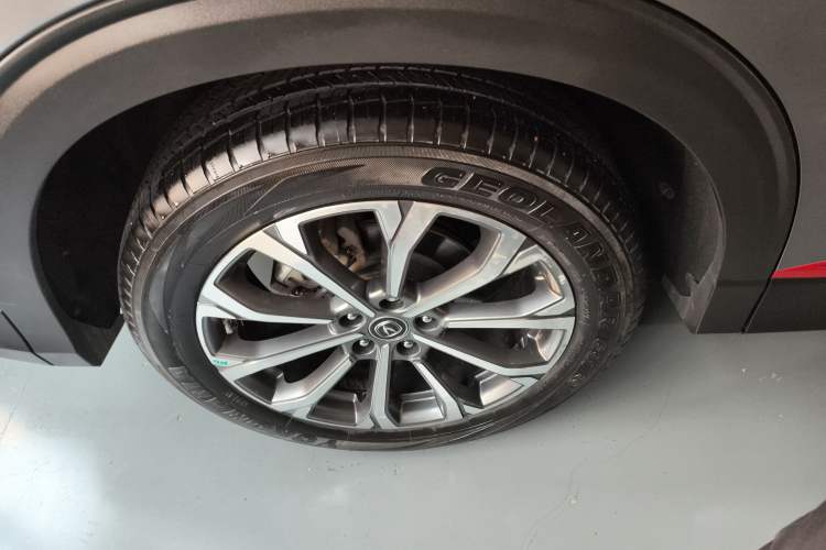 Used CHANGAN CS85 COUPE 2021 1.5T DCT Prestige Model Right Rear Wheel Hub