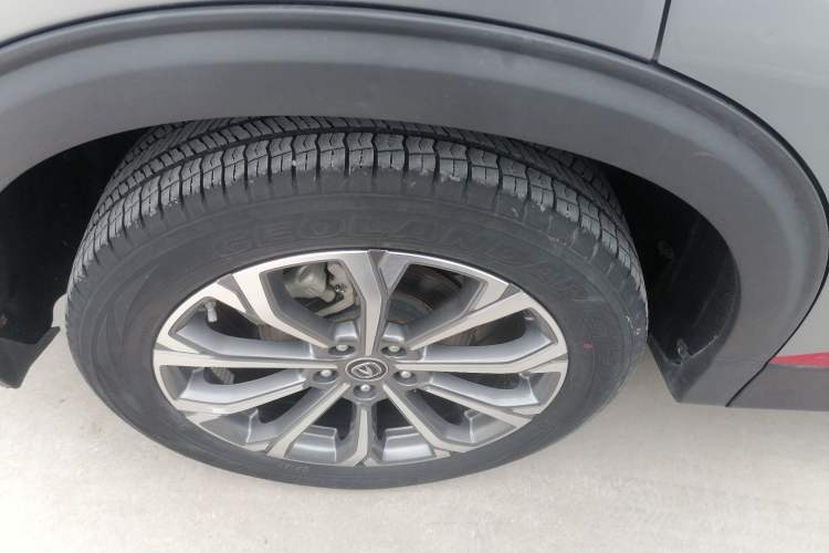 Used CHANGAN CS85 COUPE 2021 1.5T DCT Prestige Model Right Rear Wheel Hub