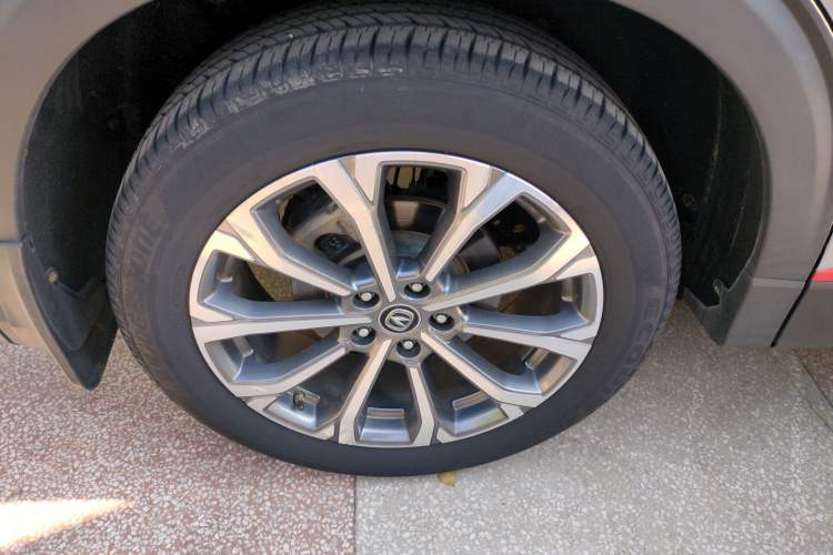 Used CHANGAN CS85 COUPE 2021 1.5T DCT Luxury Edition Right Rear Wheel Hub
