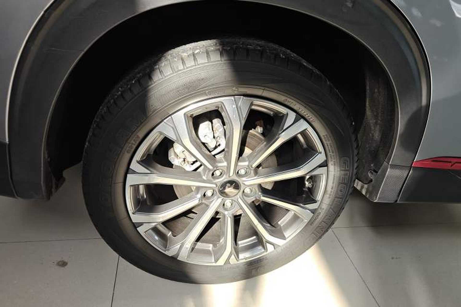 Used CHANGAN CS85 COUPE 2021 1.5T DCT Luxury Edition Right Rear Wheel Hub