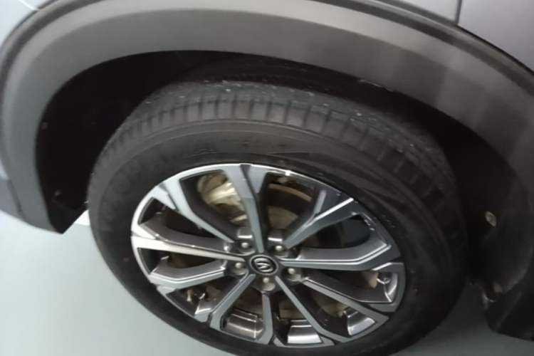 Used CHANGAN CS85 COUPE 2021 1.5T DCT Luxury Edition Right Rear Wheel Hub