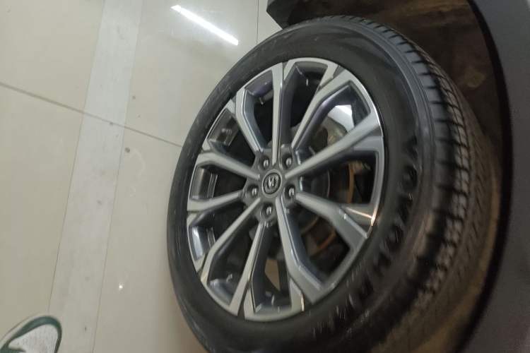 Used CHANGAN CS85 COUPE 2021 2.0T Automatic Luxury Version Right Rear Wheel Hub