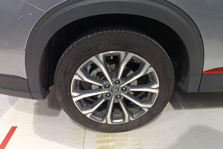 Used CHANGAN CS85 COUPE 2021 1.5T DCT Luxury Edition Right Rear Wheel Hub