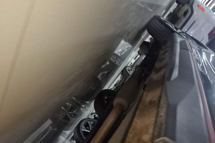 Used CHANGAN CS85 COUPE 2021 2.0T Automatic Luxury Version Right Side Sill