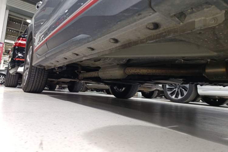 Used CHANGAN CS85 COUPE 2021 1.5T DCT Luxury Edition Right Side Sill