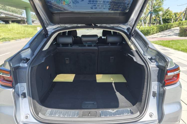 Used CHANGAN CS85 COUPE 2021 2.0T Automatic Prestige Edition Trunk