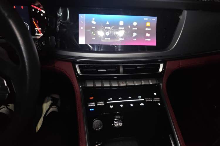 Used CHANGAN CS85 COUPE 2021 1.5T DCT Elite Edition Audio And AC Panel