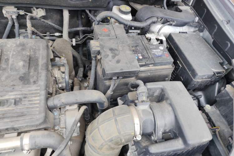 Used CHANGAN CS85 COUPE 2021 2.0T Automatic Prestige Edition Engine Bay Left