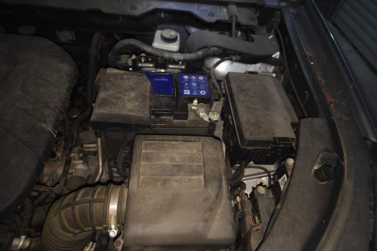 Used CHANGAN CS85 COUPE 2021 1.5T DCT Elite Edition Engine Bay Left
