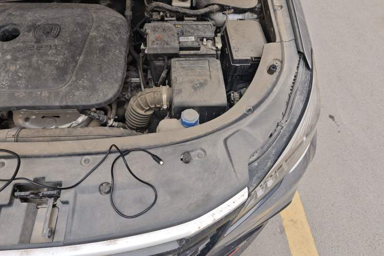 Used CHANGAN CS85 COUPE 2021 1.5T DCT Luxury Edition Engine Bay Left