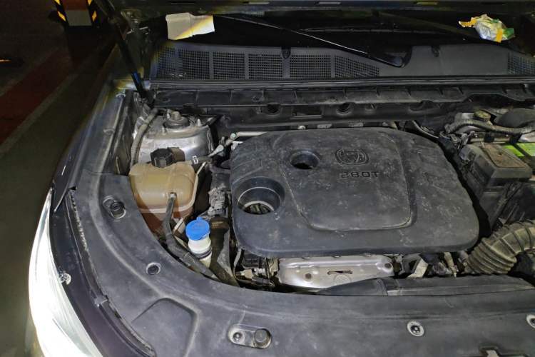 Used CHANGAN CS85 COUPE 2021 1.5T DCT Luxury Edition Engine Bay Right