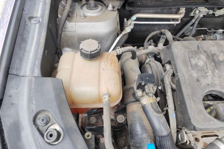 Used CHANGAN CS85 COUPE 2021 2.0T Automatic Prestige Edition Engine Bay Right