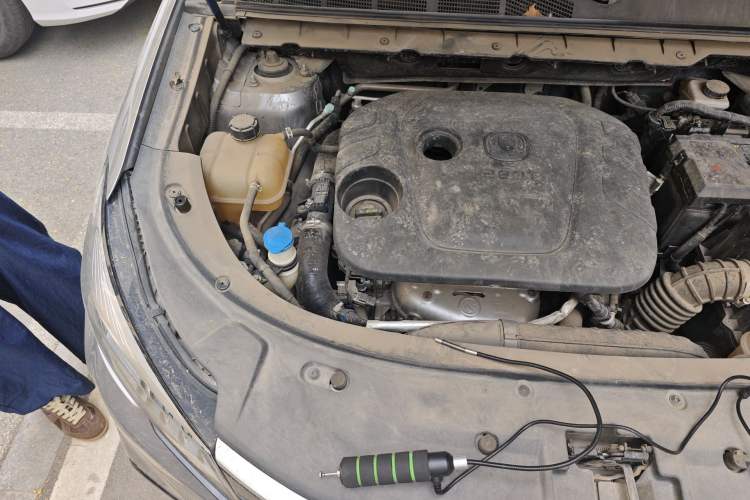 Used CHANGAN CS85 COUPE 2021 1.5T DCT Luxury Edition Engine Bay Right
