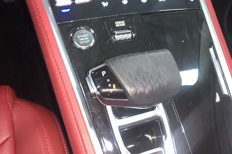 Used CHANGAN CS85 COUPE 2021 1.5T DCT Elite Edition Gear Lever