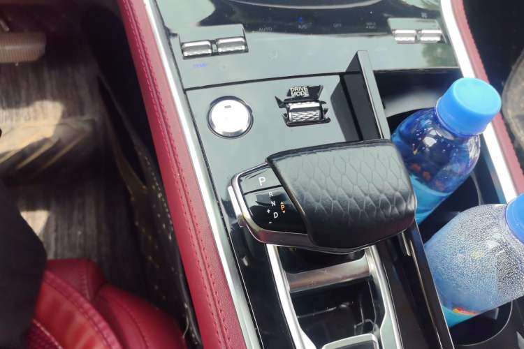 Used CHANGAN CS85 COUPE 2021 1.5T DCT Prestige Model Gear Lever