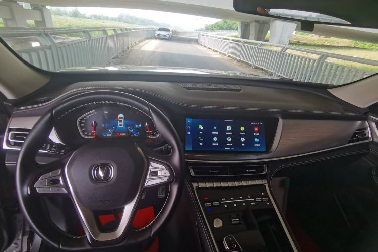 Used CHANGAN CS85 COUPE 2021 1.5T DCT Luxury Edition Interior 2