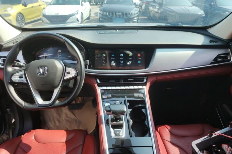 Used CHANGAN CS85 COUPE 2021 1.5T DCT Luxury Edition Interior 3