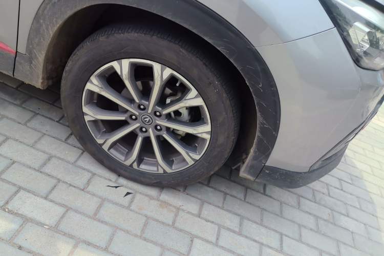 Used CHANGAN CS85 COUPE 2021 1.5T DCT Prestige Model Right Front Wheel Hub