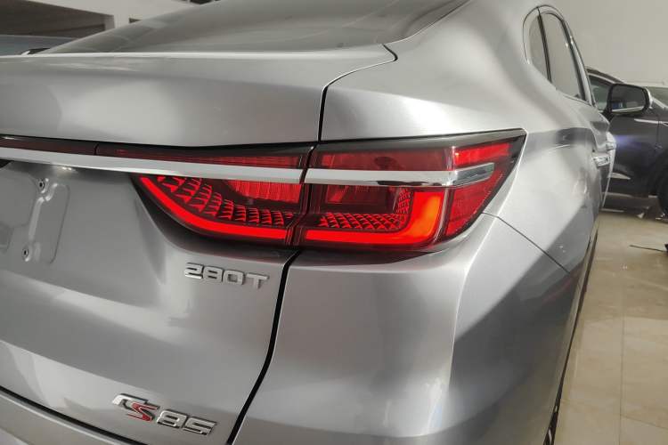 Used CHANGAN CS85 COUPE 2021 1.5T DCT Elite Edition Right Rear Taillight