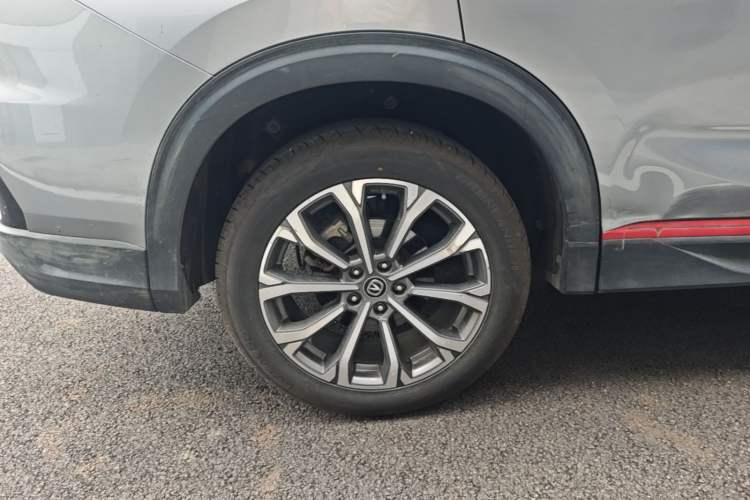 Used CHANGAN CS85 COUPE 2021 1.5T DCT Luxury Edition Right Rear Wheel Hub