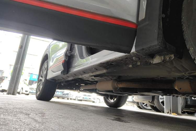 Used CHANGAN CS85 COUPE 2021 1.5T DCT Luxury Edition Right Side Sill