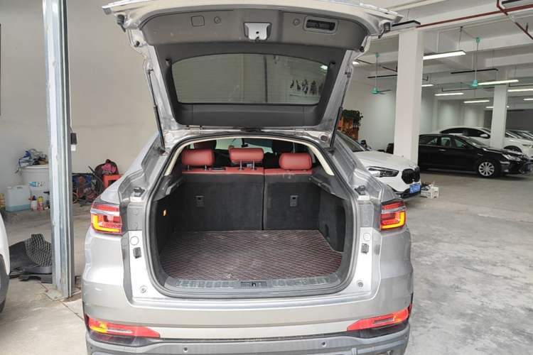 Used CHANGAN CS85 COUPE 2021 1.5T DCT Luxury Edition Trunk