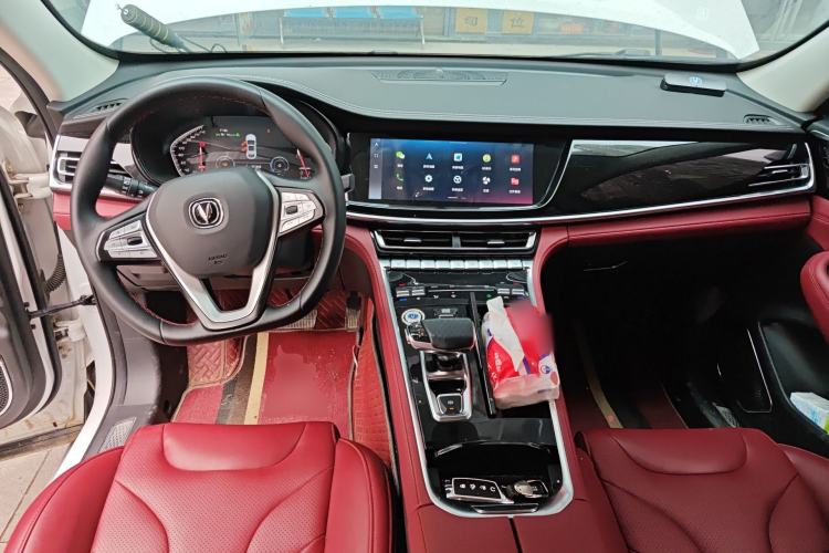 Used CHANGAN CS85 COUPE 2021 2.0T Automatic Prestige Edition Center Console