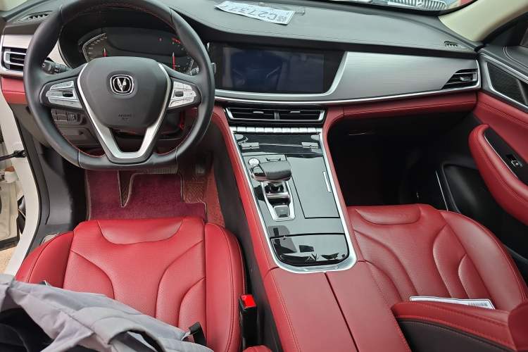 Used CHANGAN CS85 COUPE 2021 1.5T DCT Luxury Edition Center Console