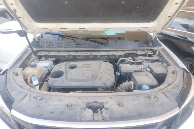 Used CHANGAN CS85 COUPE 2021 1.5T DCT Luxury Edition Engine Bay
