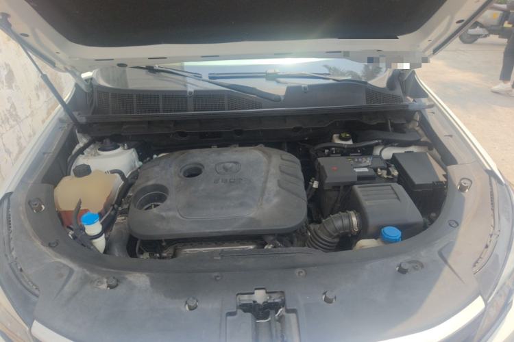 Used CHANGAN CS85 COUPE 2021 1.5T DCT Luxury Edition Engine Bay