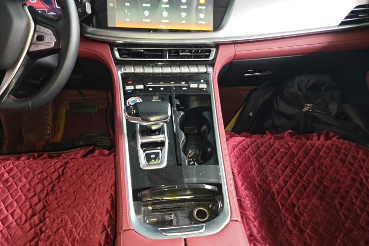 Used CHANGAN CS85 COUPE 2021 2.0T Automatic Luxury Version Gear Lever