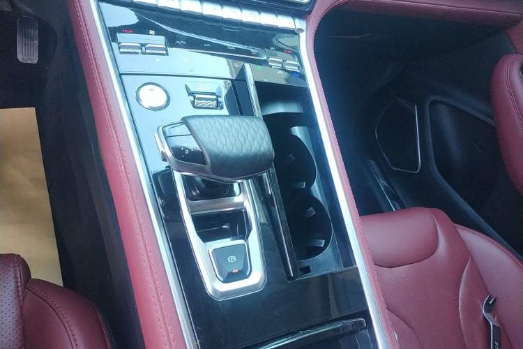 Used CHANGAN CS85 COUPE 2021 1.5T DCT Prestige Model Gear Lever