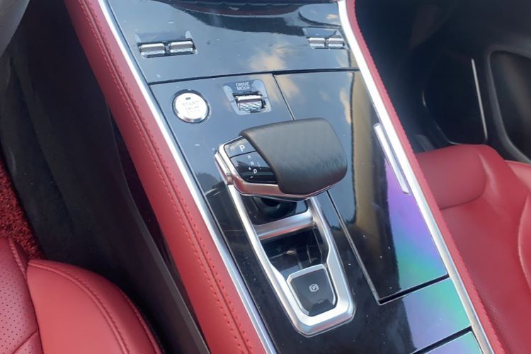 Used CHANGAN CS85 COUPE 2021 1.5T DCT Elite Edition Gear Lever