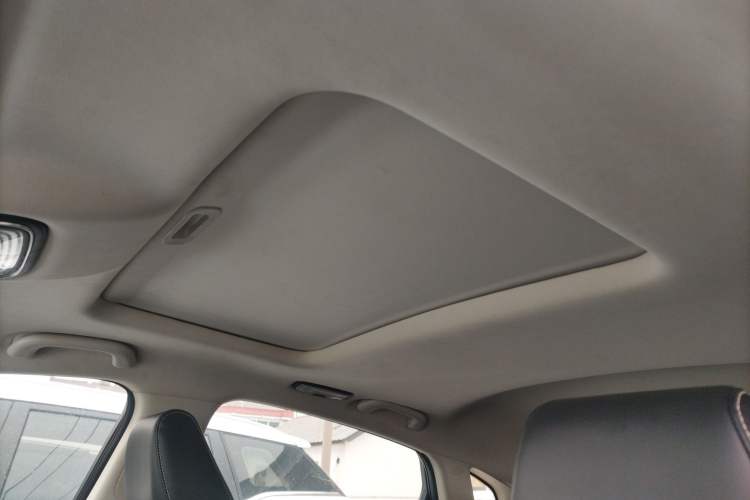 Used CHANGAN CS85 COUPE 2021 2.0T Automatic Luxury Version Headliner